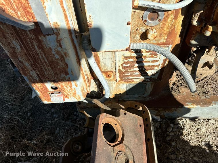 image for item KT9240 (3) milling machines