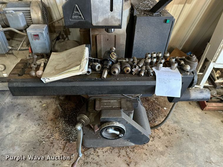 image for item KT9243 Bridgeport Series I  milling machine