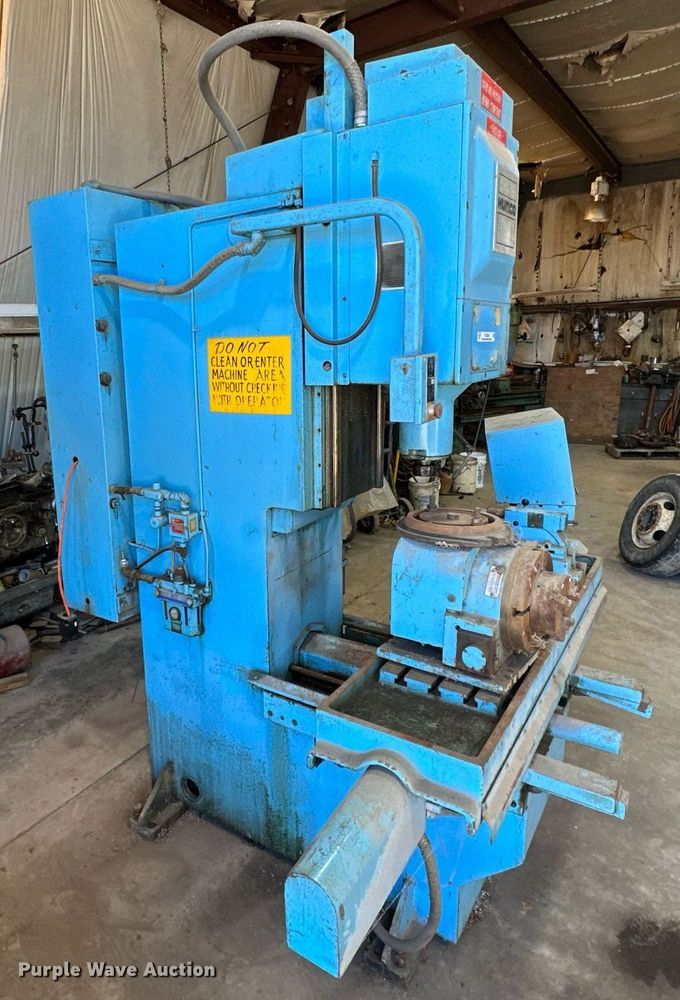 image for item KT9244 Hurco  milling machine