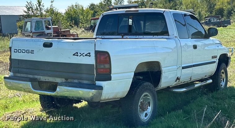 image for item KT9301 1999 Dodge Ram 2500  Quad Cab pickup truck