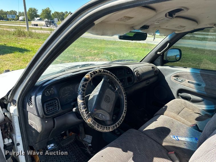 image for item KT9301 1999 Dodge Ram 2500  Quad Cab pickup truck