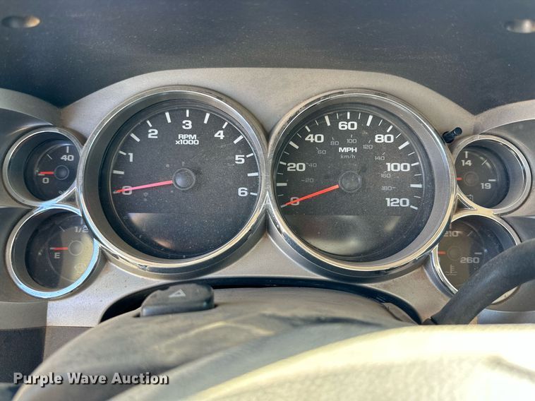 image for item KX9735 2010 Chevrolet Silverado 2500HD  Ext. Cab pickup truck