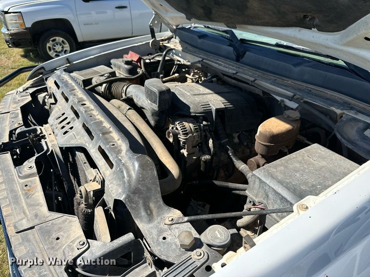 image for item KX9736 2011 Chevrolet Silverado 2500HD  Ext. Cab pickup truck