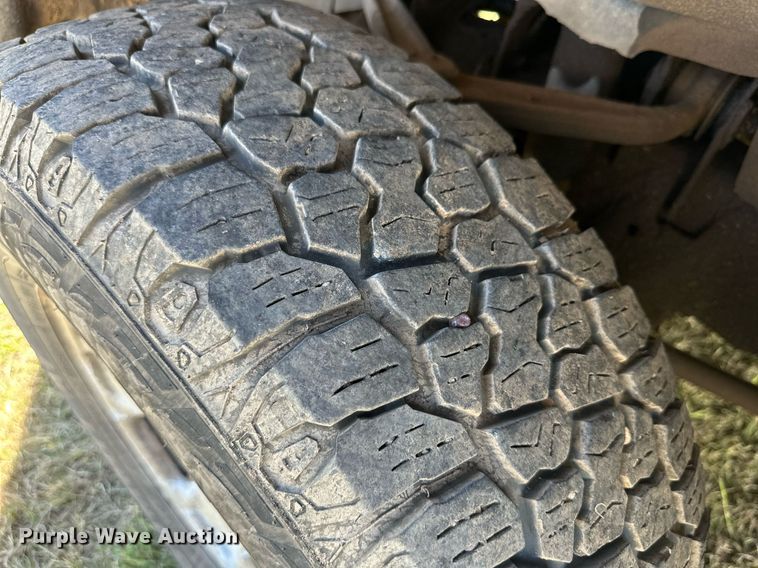 image for item KX9736 2011 Chevrolet Silverado 2500HD  Ext. Cab pickup truck