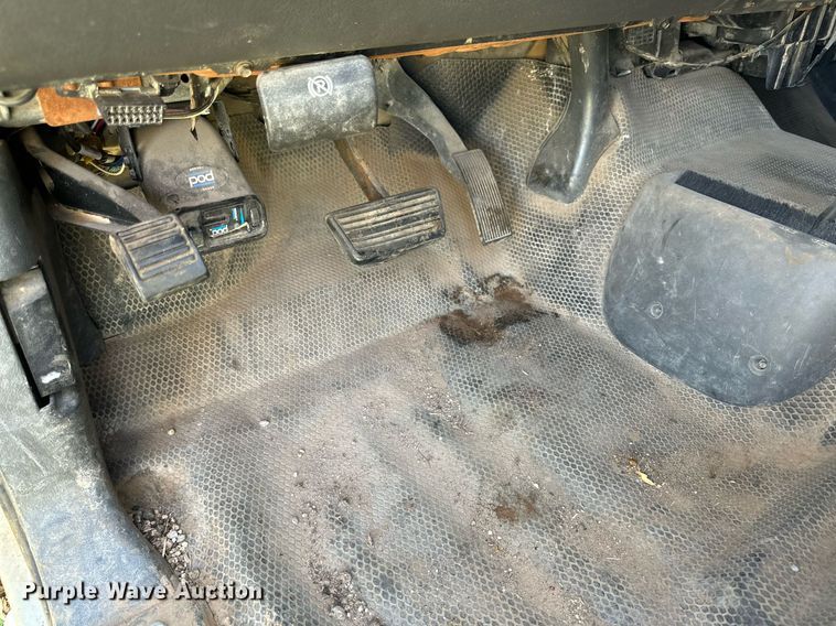 image for item KX9737 2006 Chevrolet Silverado 3500  Ext. Cab pickup truck