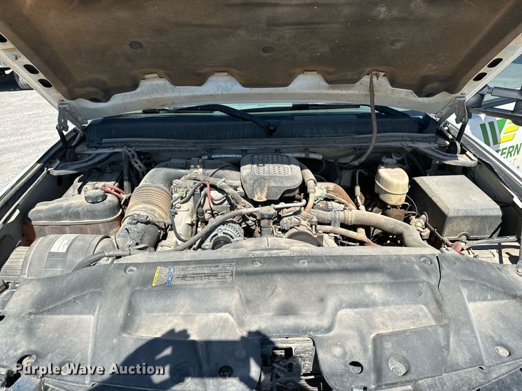 image for item KX9742 2009 GMC Sierra 3500HD  utility bed pickup truck