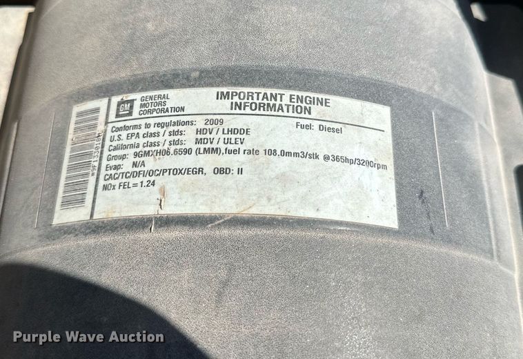 image for item KX9742 2009 GMC Sierra 3500HD  utility bed pickup truck