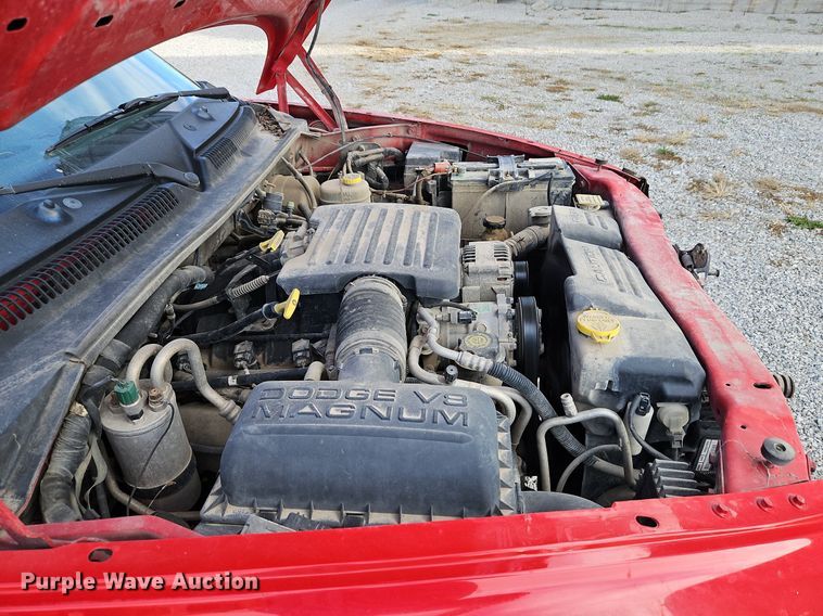 image for item LB9584 2000 Dodge Dakota  Quad Cab pickup truck