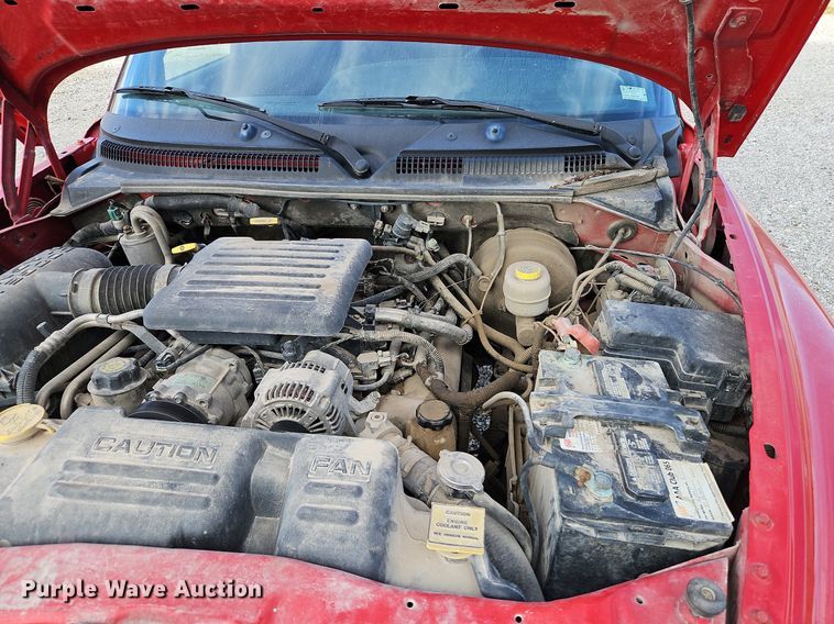 image for item LB9584 2000 Dodge Dakota  Quad Cab pickup truck