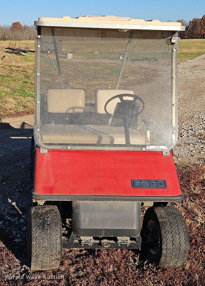 image for item LB9589 Ez-go  golf cart