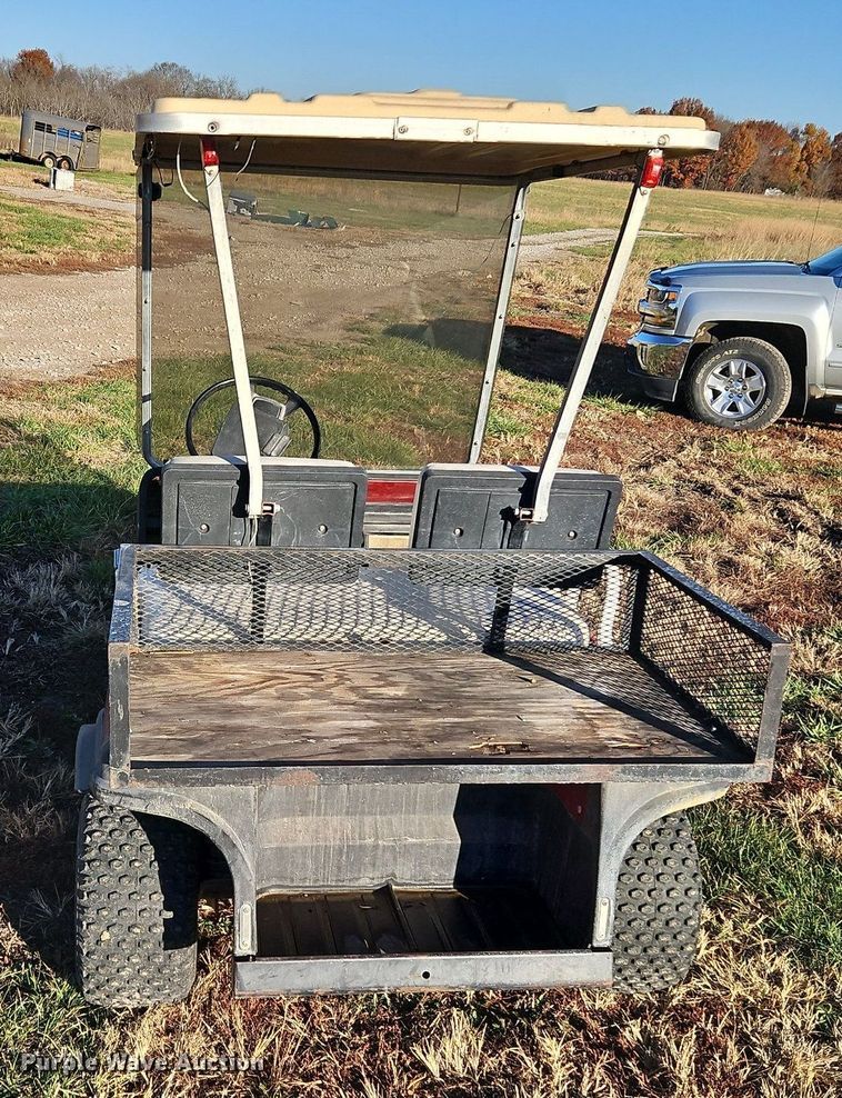 image for item LB9589 Ez-go  golf cart