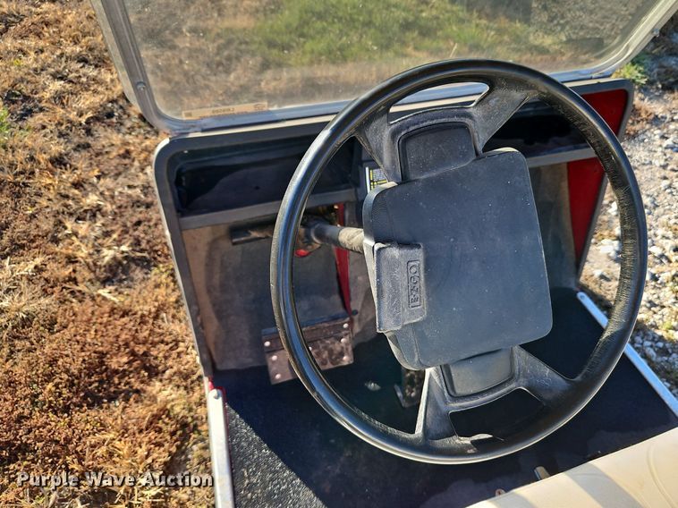 image for item LB9589 Ez-go  golf cart