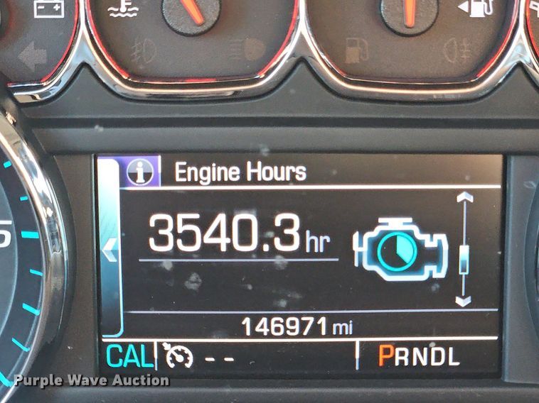 image for item LB9591 2017 Chevrolet Silverado 1500 LT  Crew Cab pickup truck