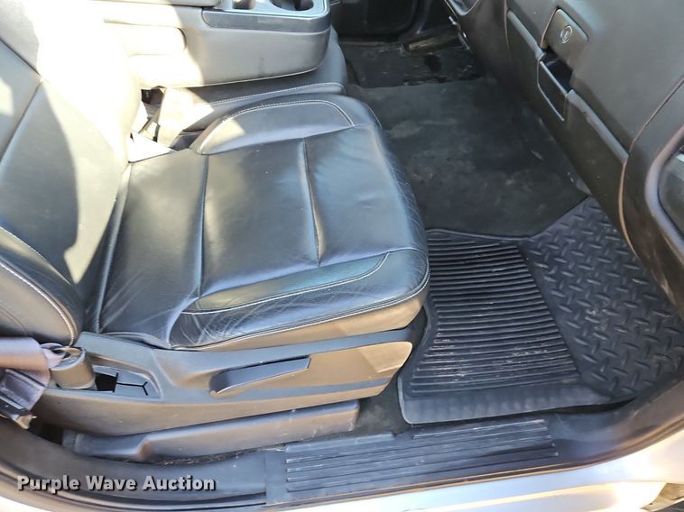 image for item LB9591 2017 Chevrolet Silverado 1500 LT  Crew Cab pickup truck