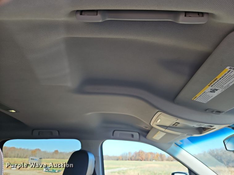 image for item LB9591 2017 Chevrolet Silverado 1500 LT  Crew Cab pickup truck