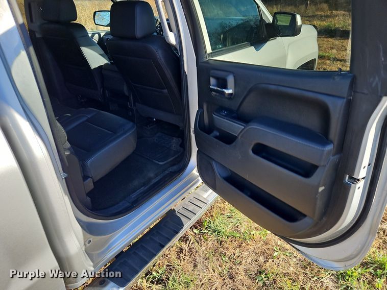 image for item LB9591 2017 Chevrolet Silverado 1500 LT  Crew Cab pickup truck