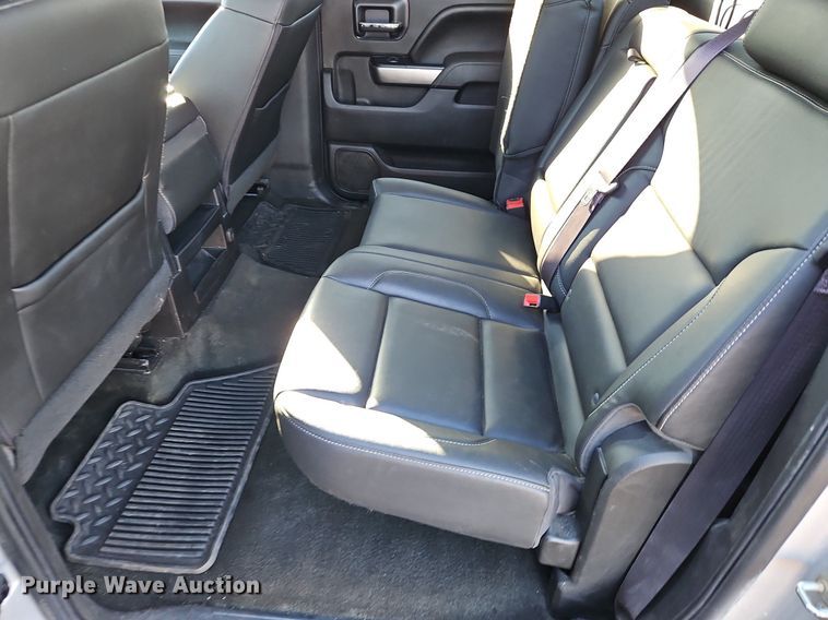 image for item LB9591 2017 Chevrolet Silverado 1500 LT  Crew Cab pickup truck