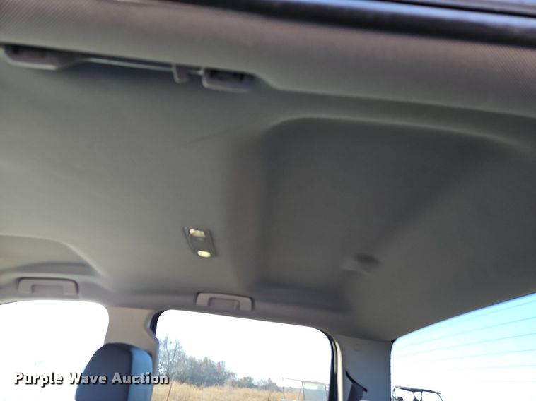 image for item LB9591 2017 Chevrolet Silverado 1500 LT  Crew Cab pickup truck