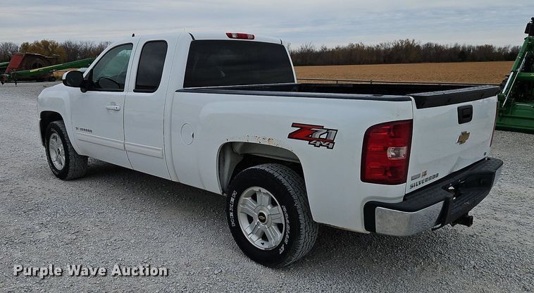 image for item LB9594 2010 Chevrolet Silverado 1500 Z71  pickup truck