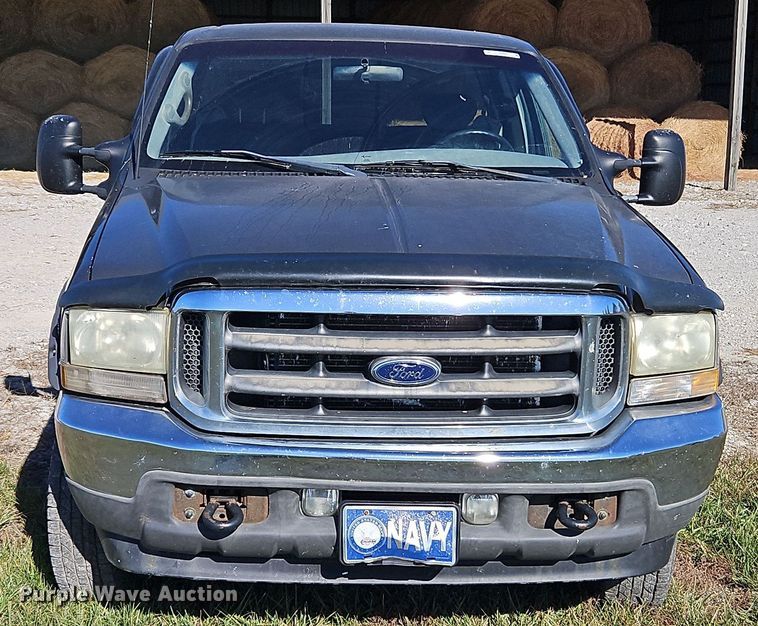 image for item LB9600 2002 Ford F250 Super Duty  SuperCab pickup truck