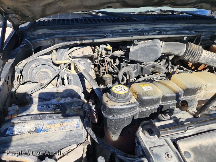 image for item LB9600 2002 Ford F250 Super Duty  SuperCab pickup truck