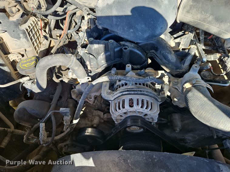 image for item LB9600 2002 Ford F250 Super Duty  SuperCab pickup truck