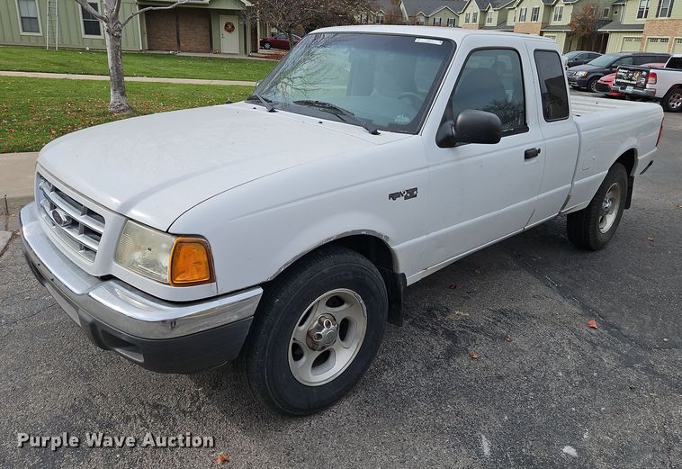 image for item LB9612 2001 Ford Ranger  Crew Cab pickup truck