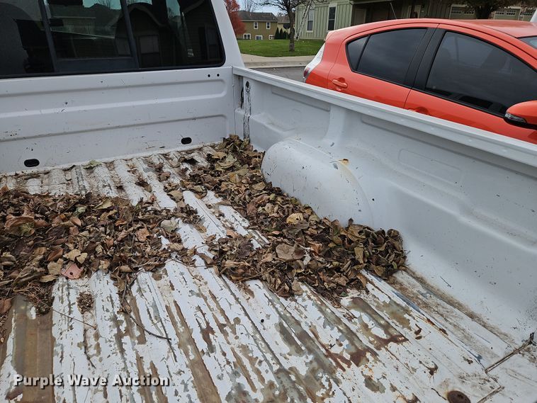 image for item LB9612 2001 Ford Ranger  Crew Cab pickup truck