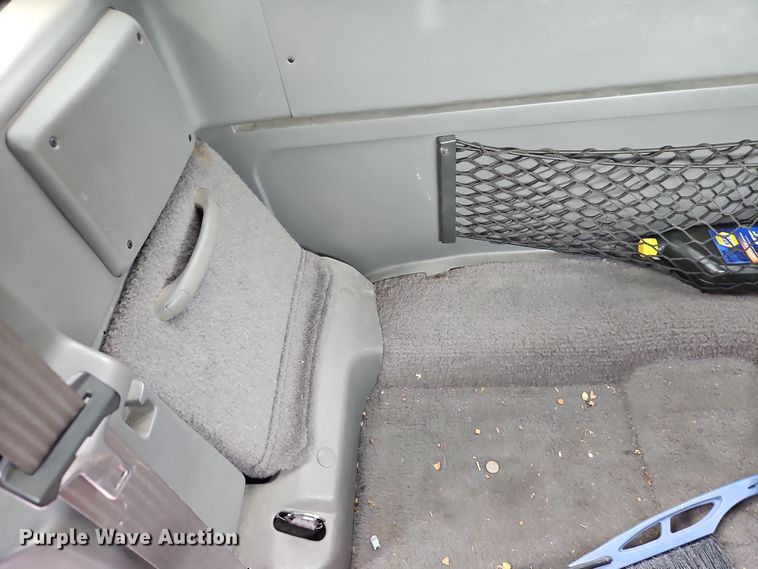 image for item LB9612 2001 Ford Ranger  Crew Cab pickup truck