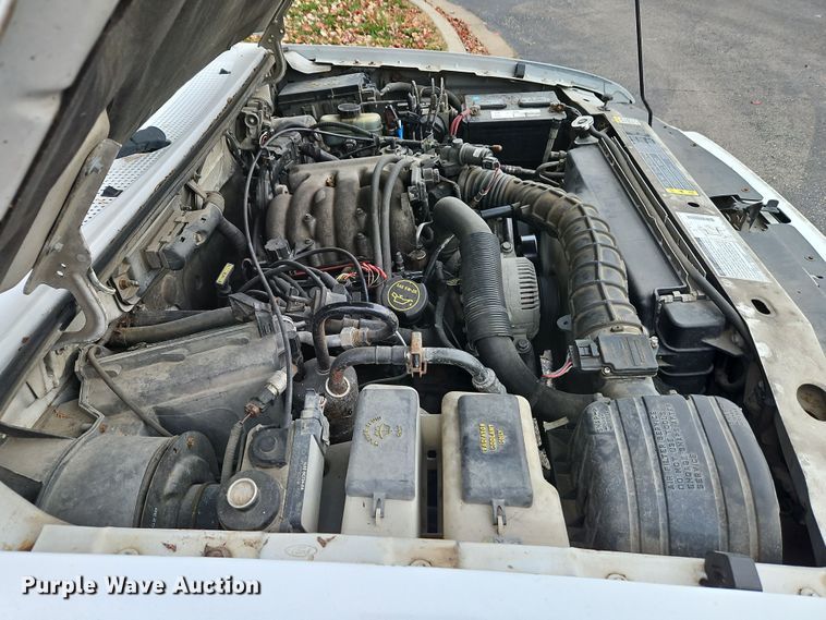 image for item LB9612 2001 Ford Ranger  Crew Cab pickup truck