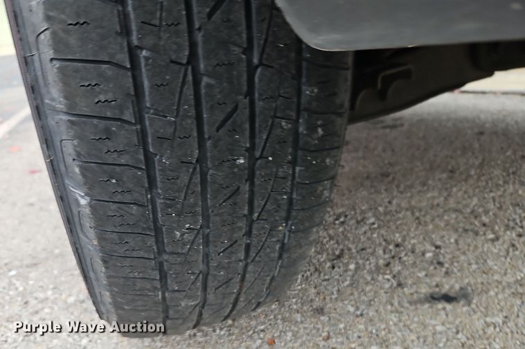 image for item LB9612 2001 Ford Ranger  Crew Cab pickup truck