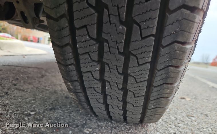 image for item LB9612 2001 Ford Ranger  Crew Cab pickup truck