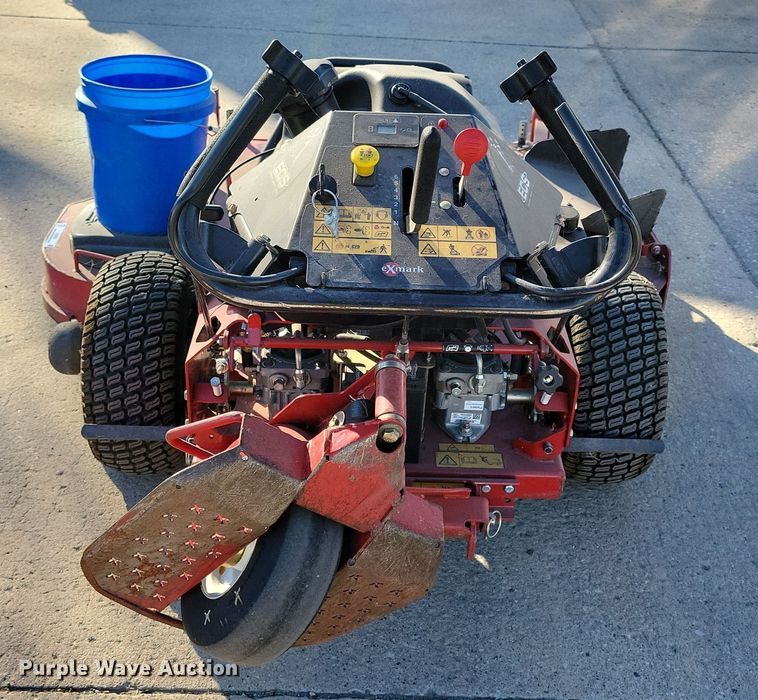 image for item LC9283 2019 Exmark Turf Tracer X-Series  ZTR lawn mower