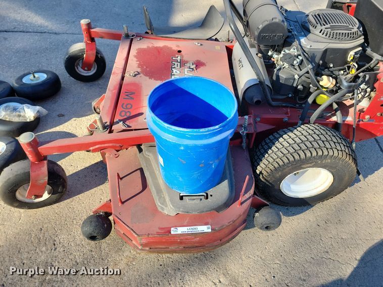 image for item LC9283 2019 Exmark Turf Tracer X-Series  ZTR lawn mower