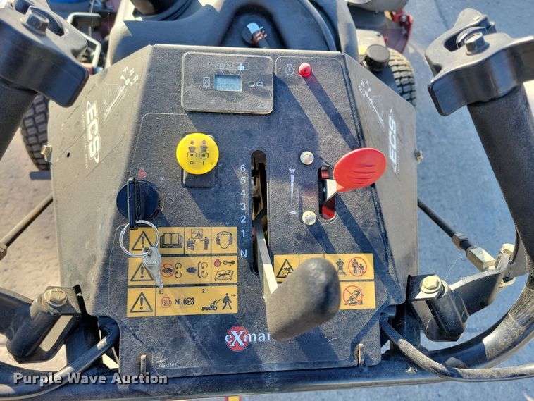 image for item LC9283 2019 Exmark Turf Tracer X-Series  ZTR lawn mower