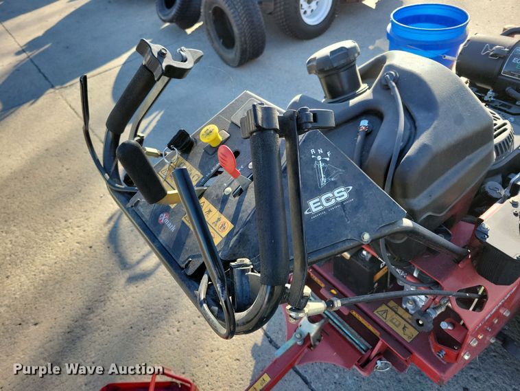 image for item LC9283 2019 Exmark Turf Tracer X-Series  ZTR lawn mower