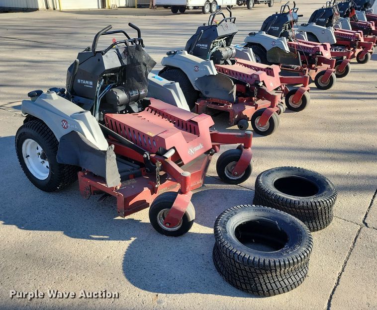 image for item LC9284 2019 Exmark Staris S-Series  ZTR lawn mower