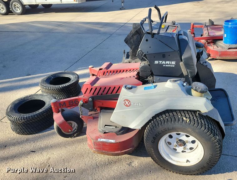 image for item LC9284 2019 Exmark Staris S-Series  ZTR lawn mower