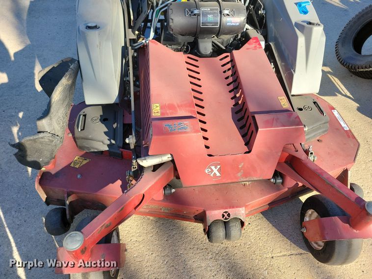 image for item LC9285 2019 Exmark Staris S-Series  ZTR lawn mower