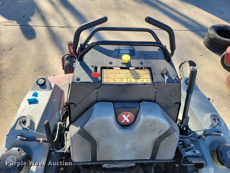 image for item LC9285 2019 Exmark Staris S-Series  ZTR lawn mower