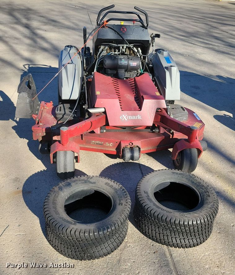 image for item LC9286 2019 Exmark Staris S-Series  ZTR lawn mower