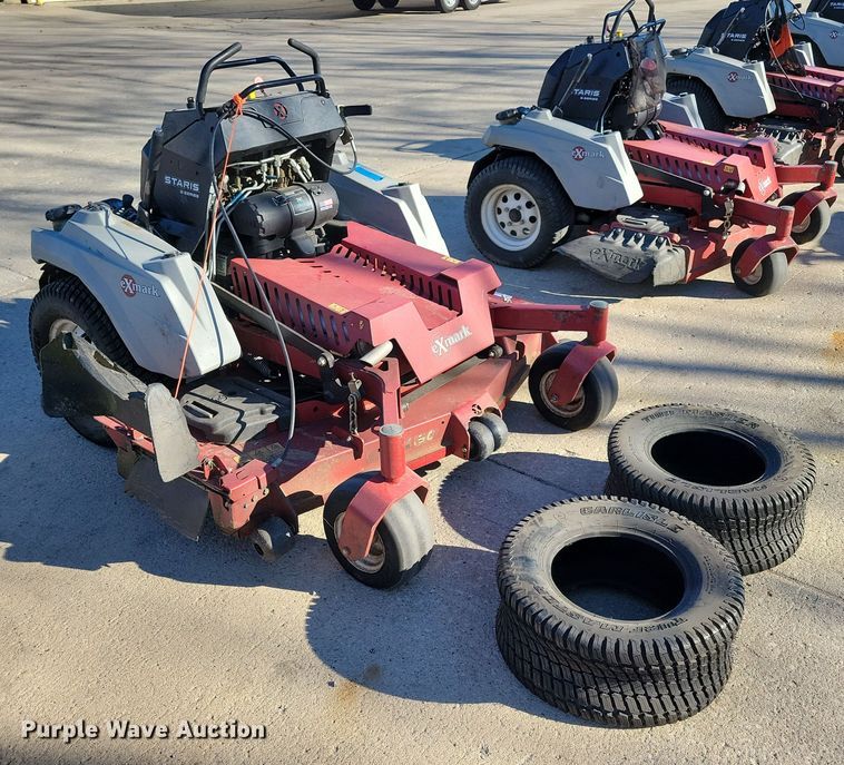 image for item LC9286 2019 Exmark Staris S-Series  ZTR lawn mower