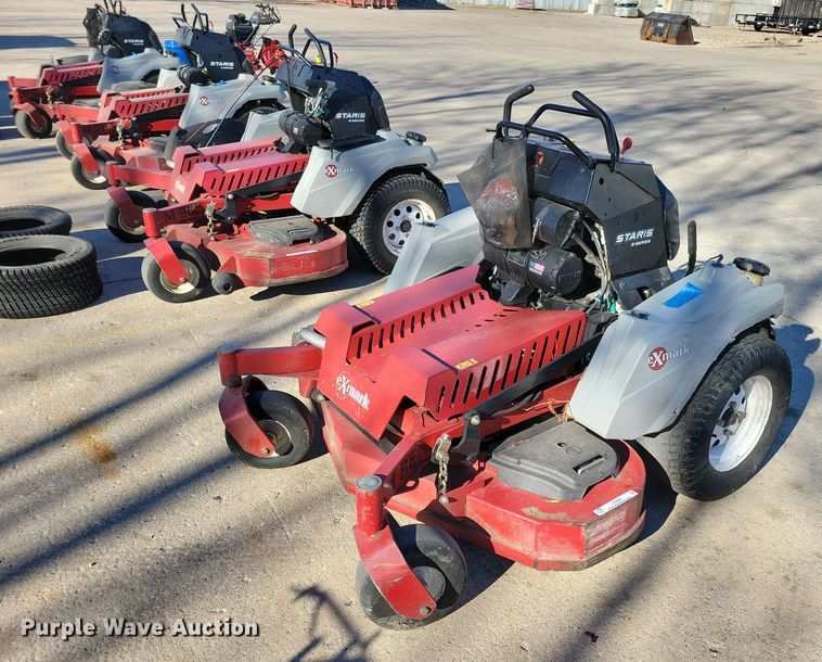 image for item LC9287 2019 Exmark Staris S-Series  ZTR lawn mower