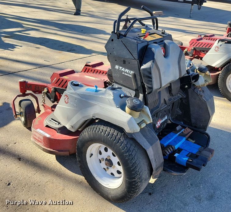 image for item LC9287 2019 Exmark Staris S-Series  ZTR lawn mower