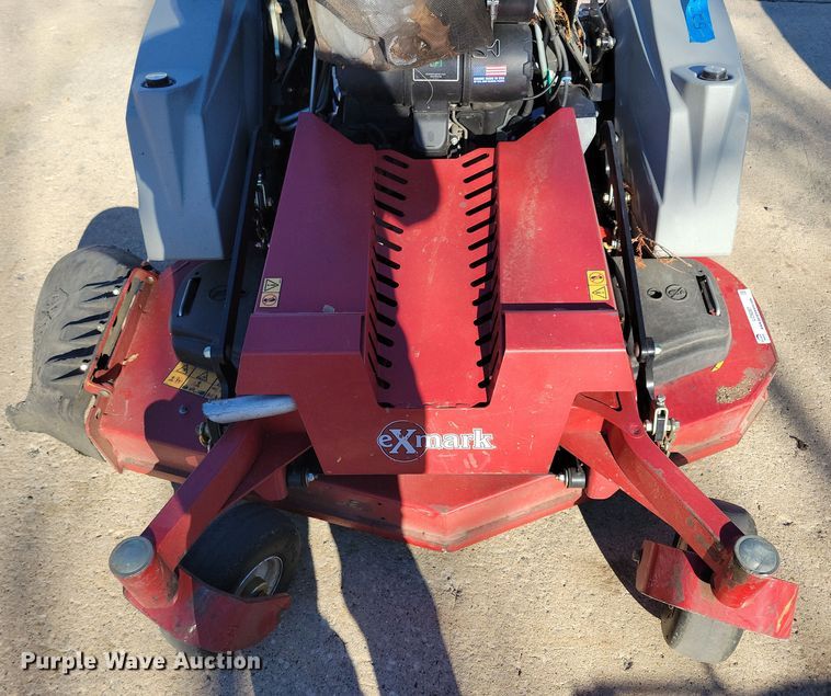 image for item LC9287 2019 Exmark Staris S-Series  ZTR lawn mower
