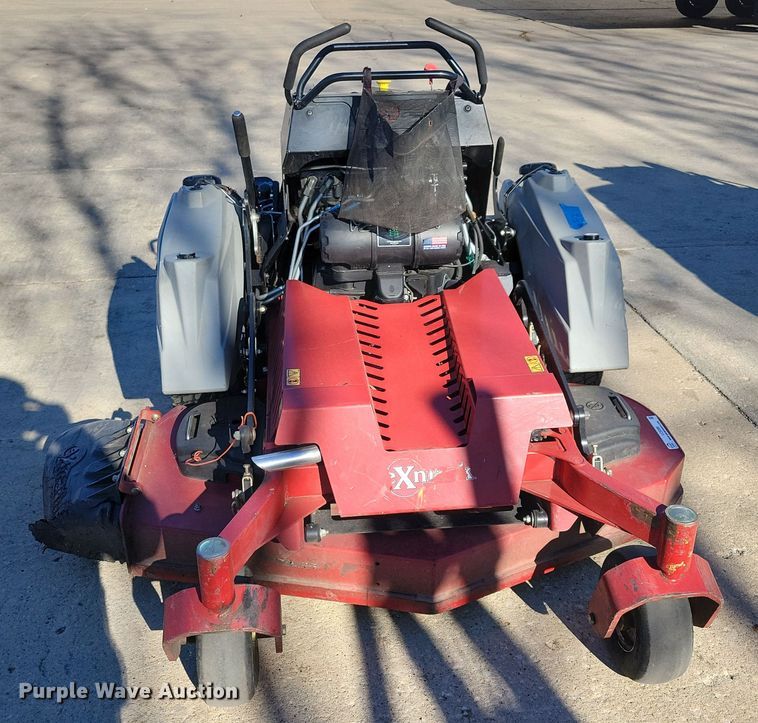 image for item LC9289 2019 Exmark Staris S-Series  ZTR lawn mower