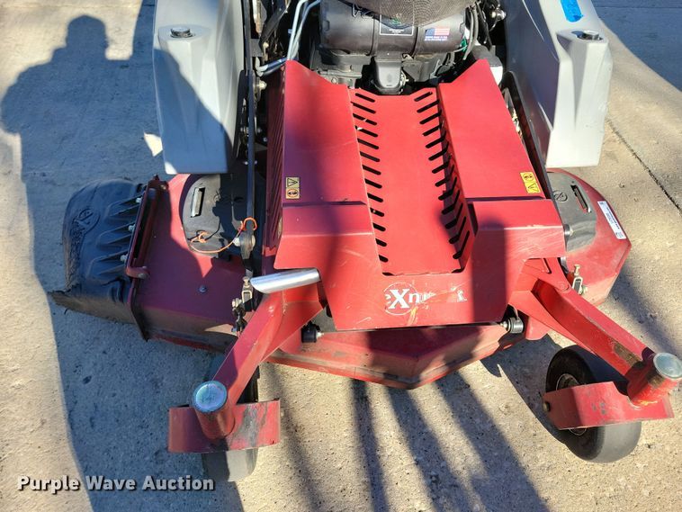 image for item LC9289 2019 Exmark Staris S-Series  ZTR lawn mower