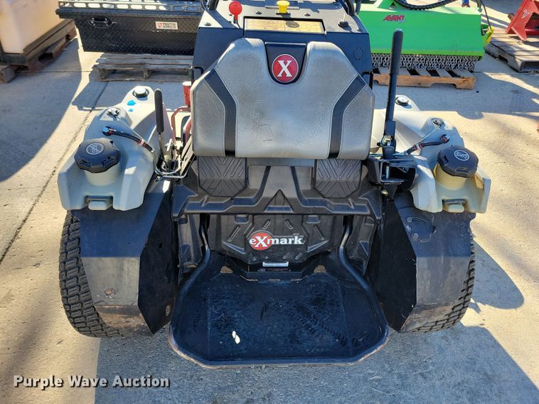 image for item LC9289 2019 Exmark Staris S-Series  ZTR lawn mower