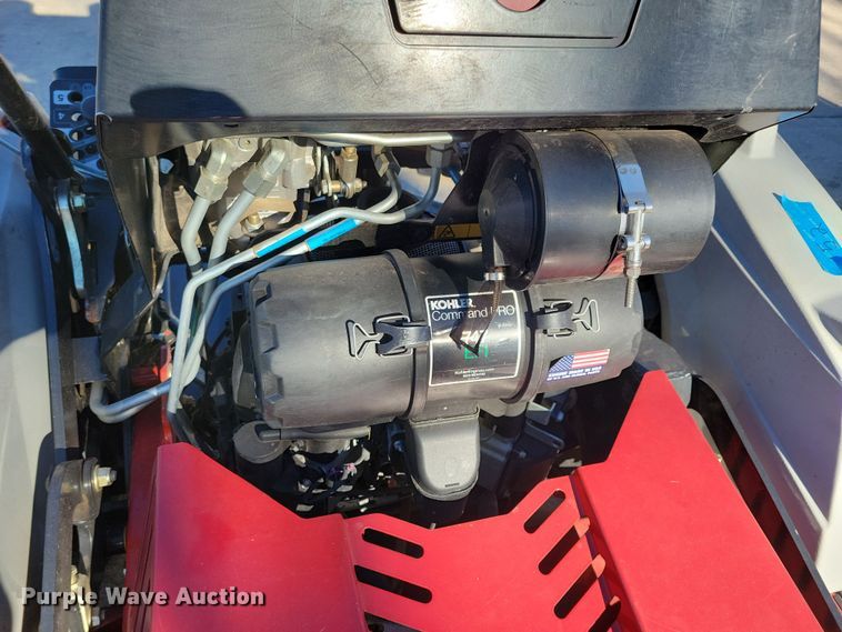 image for item LC9289 2019 Exmark Staris S-Series  ZTR lawn mower