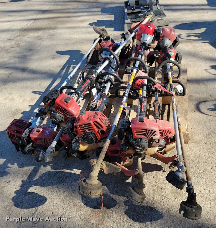 image for item LC9292 Lawn equipment